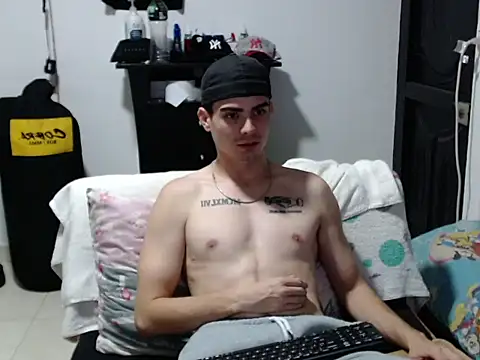Zac_Efront Show Webcam