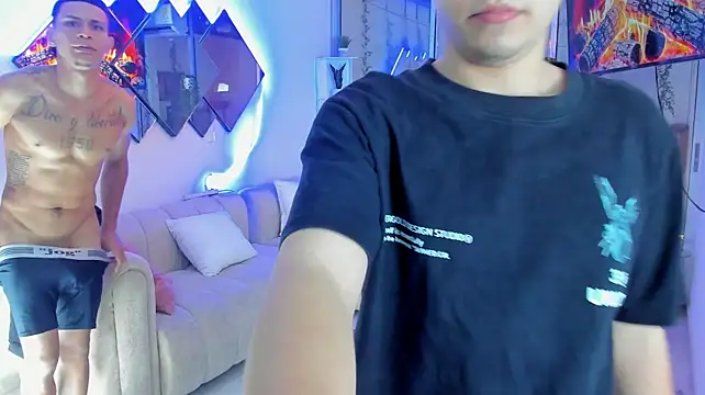 Chat +18 de Houseofwarrios ao vivo