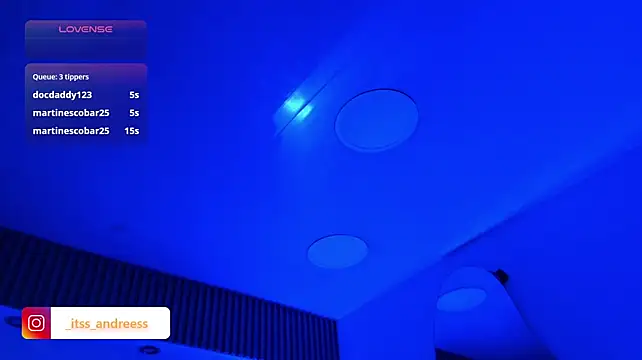 LiamWildx20のライブXXXチャット