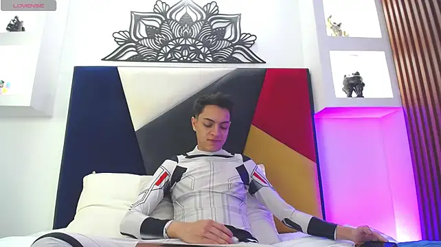 Webkamerová show Hell_Boy_06