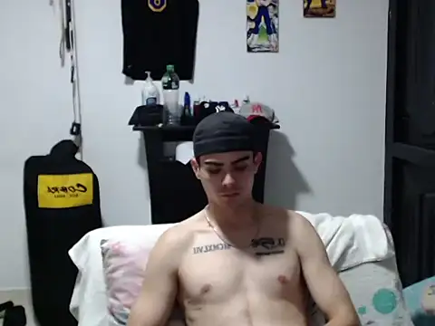 Živý XXX chat Zac_Efront