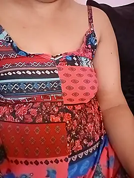 צ'אט XXX בשידור חי של Nikitasharma__