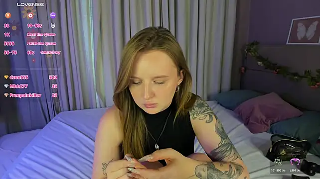 Rina_Panic live XXX chat