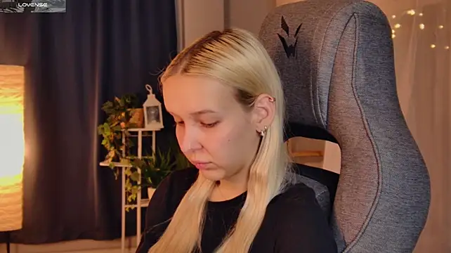 XXX chat uživo modela MaoqiBeverly