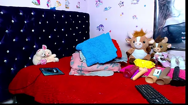 ShantalsSecret Adlı Modelin Web Kamerası Şovu
