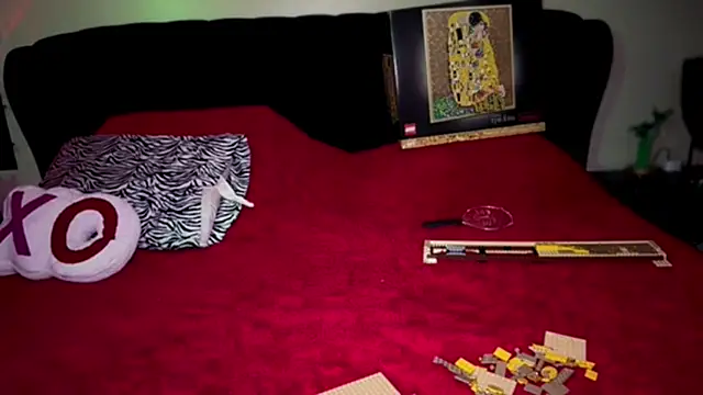 MarlaFknSinger Show in webcam