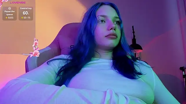 VampyLuluのライブXXXチャット