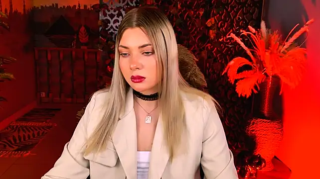 HyileyClark live XXX chat