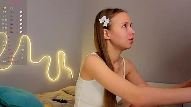 Emma_dream_ élő XXX-chatje