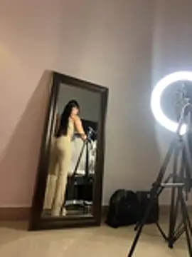 lara_madissonのライブXXXチャット