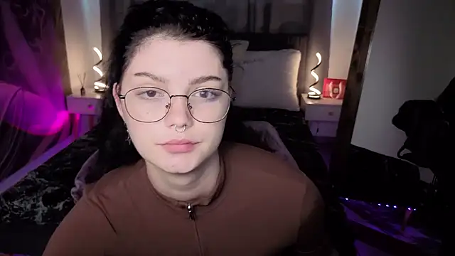 Chatroom XXX en direct de MileyRood