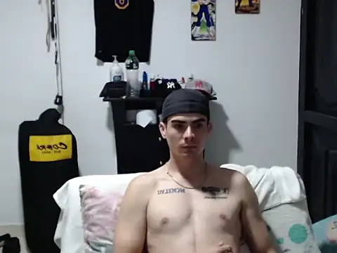 Show modela Zac_Efront na web-kameri