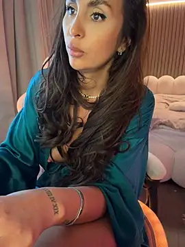 LunaBex webcam show