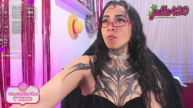 Julls420_: онлайн-секс-чат
