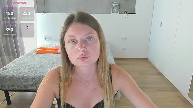 Kitkatvel live XXX chat