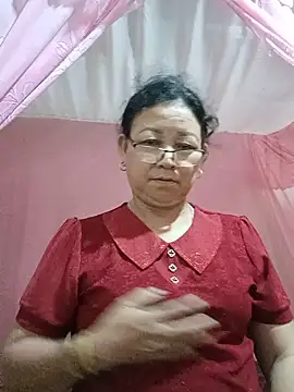 Lena_9x webcam show