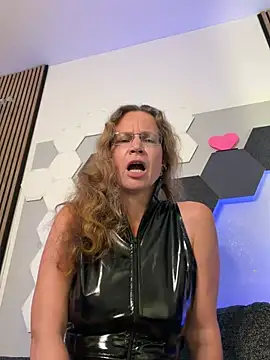 AnnikaRoseのライブXXXチャット