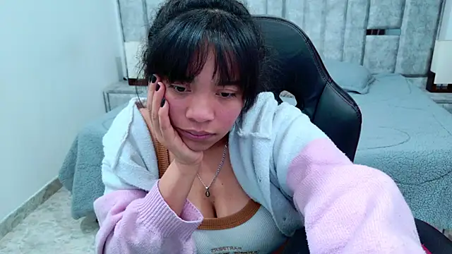 laureentt_のライブXXXチャット