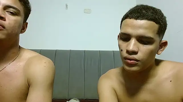Jose_And_Daniel live XXX chat