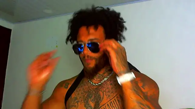 ragnar0825 live XXX chat