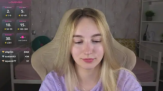 Shy_Polly live XXX chat