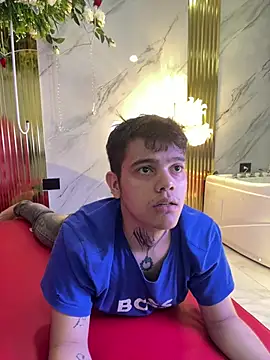leonel_bigcum's Live XXX Chat
