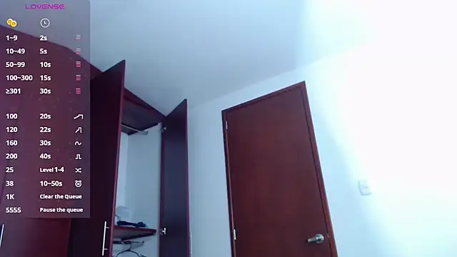 Sarabubbie Live XXX-Chat
