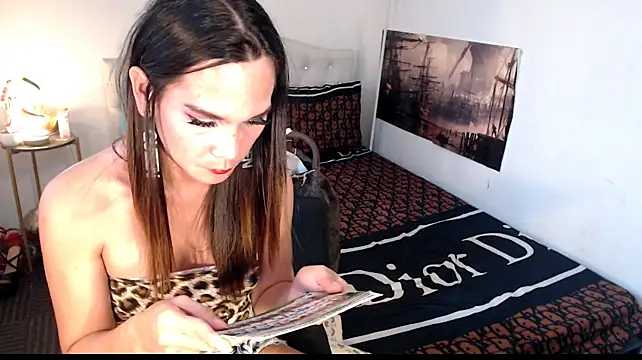 NinaDOM4CUM 现场XXX聊天