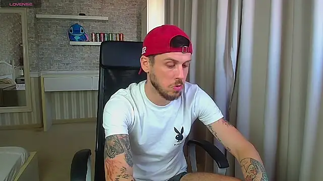 JonahShaw Chat XXX live