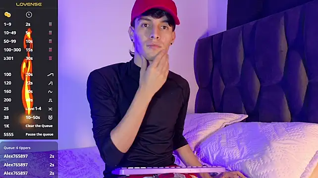 axxxel_twink's Live XXX Chat