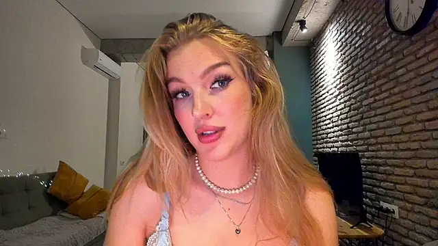 fifteenpoem Chat XXX in diretta