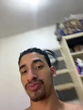 Chat XXX ao vivo de ikaro21