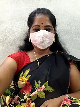 แชท XXX สดของ Tamil_Rithika_hot
