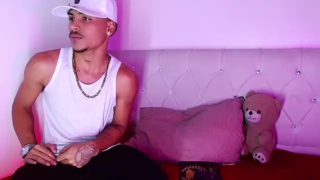 Chat XXX en directo de Angel_foxc13