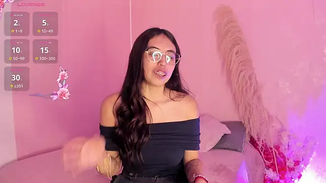 Valk_submissive's Live XXX Chat