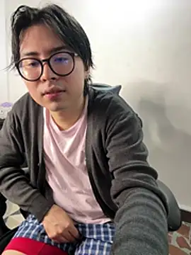 _Tommy_7 – Naživo XXX chat