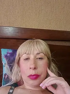 SelinaLovqx – Kamerová šou