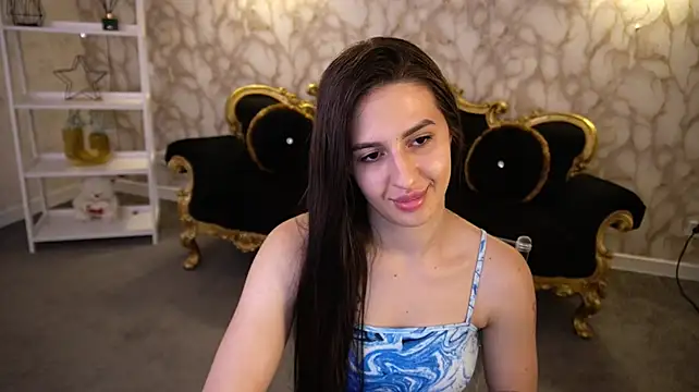 צ'אט XXX בשידור חי של AlesiaDessmond