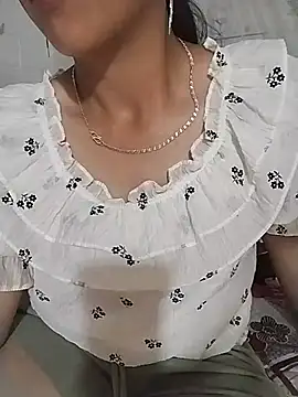 Helen-nnのライブXXXチャット