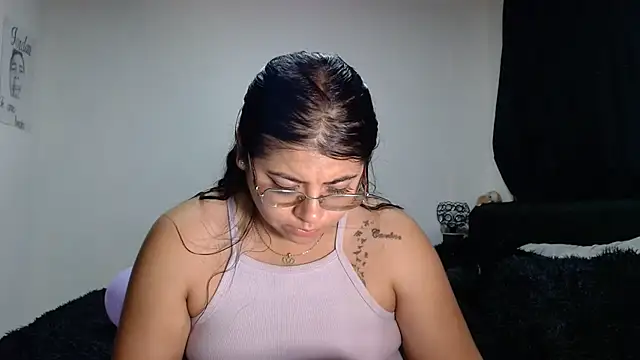 Kimmy_kimmy_のライブXXXチャット
