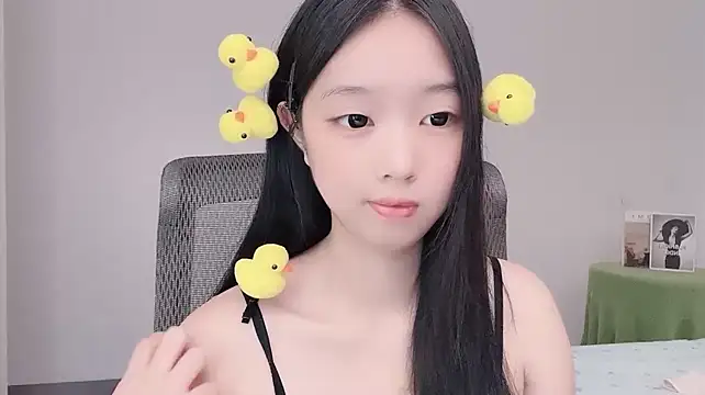 Yoyo33355のライブXXXチャット