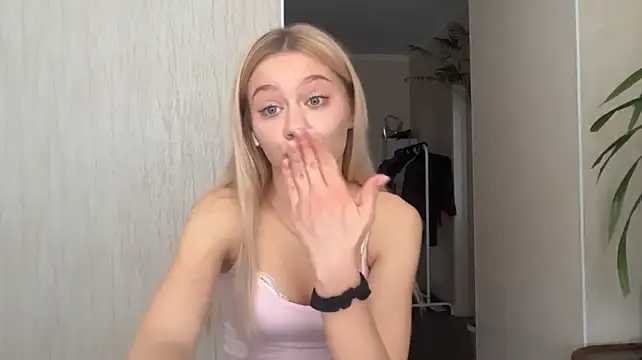 צ'אט XXX בשידור חי של Glamorforyou