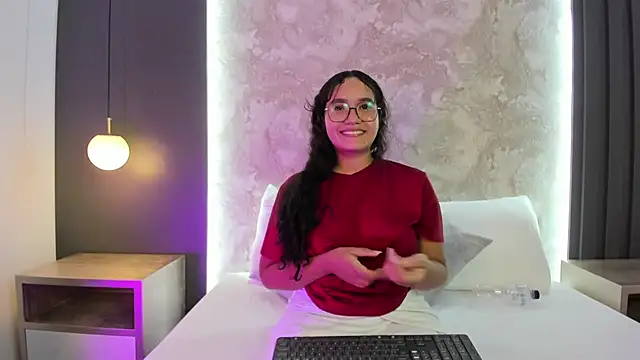 alysson_moon_ লাইভ XXX চ্যাট