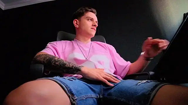 FelixStarkk live XXX chat