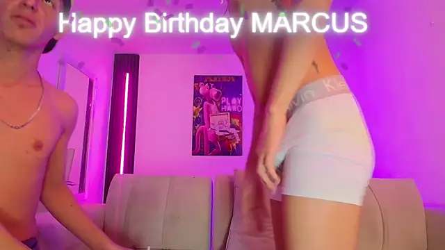 צ'אט XXX בשידור חי של Marcus_and_Tony