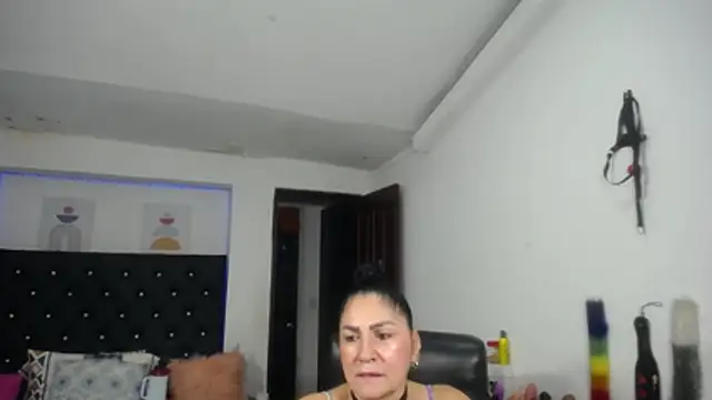 mature_bigboobs10 Chat XXX in diretta