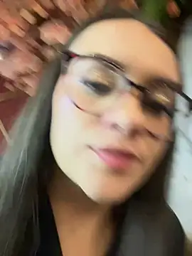 AprilDeRossi Live XXX-Chat