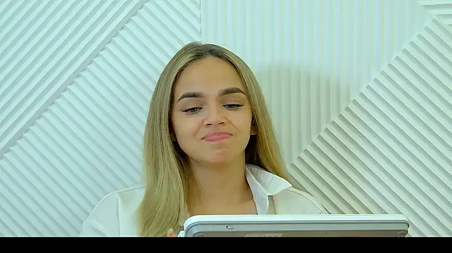 AnitaVenture's Live XXX Chat
