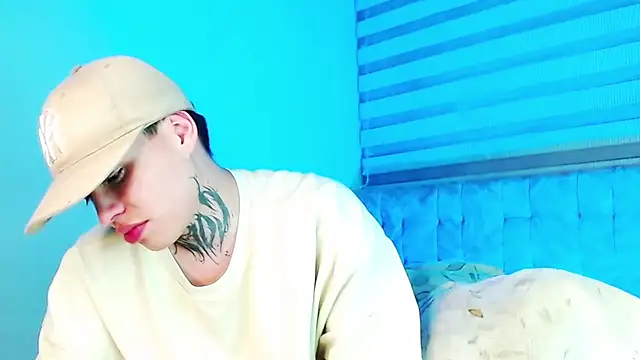 _justinmoon2 Adlı Modelin Canlı XXX Sohbeti