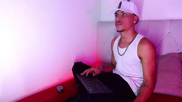 Chat XXX en directo de Angel_foxc13